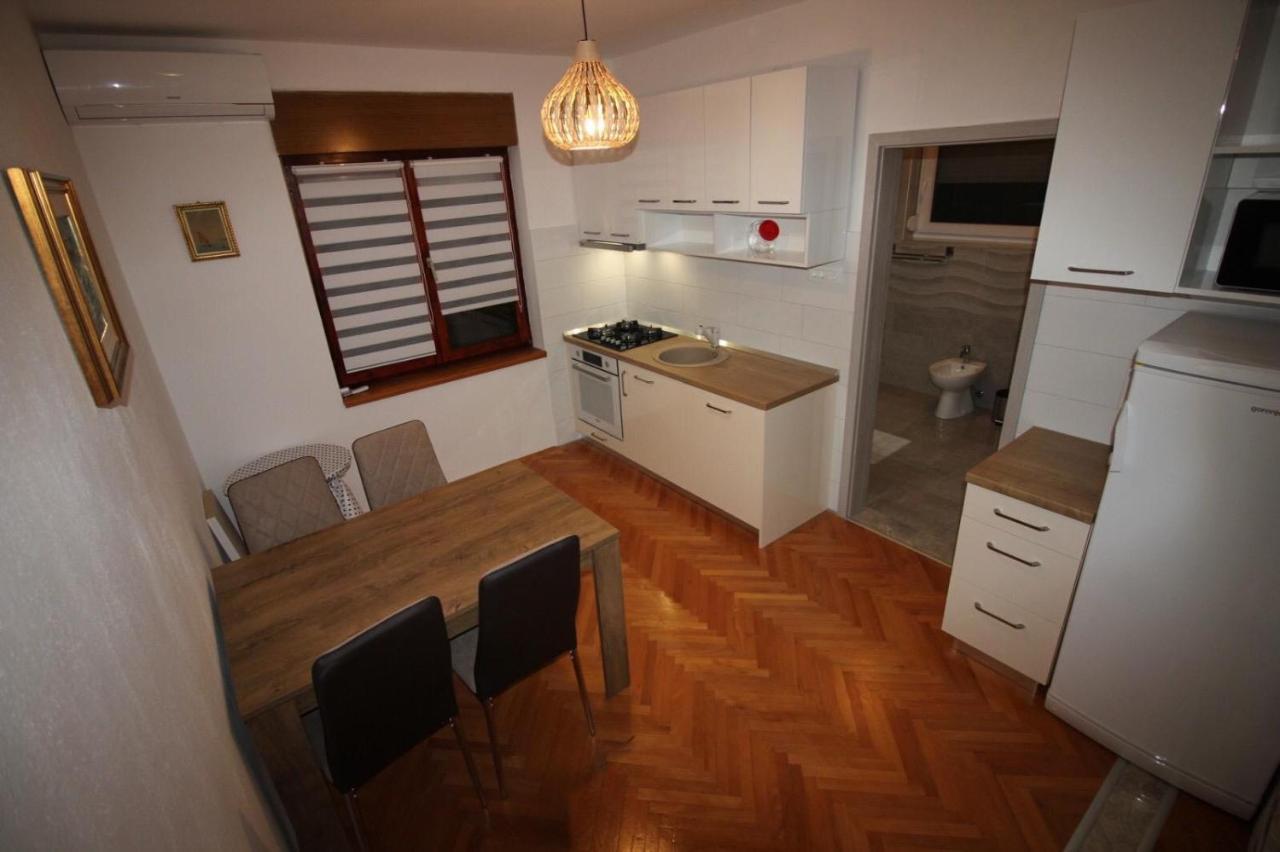 Apartment Zo-Na Povile Ngoại thất bức ảnh