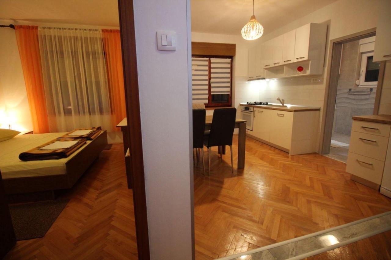 Apartment Zo-Na Povile Ngoại thất bức ảnh